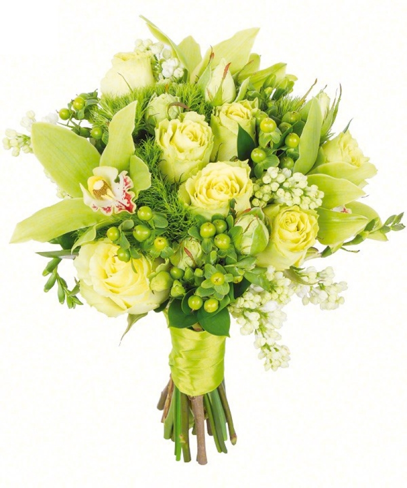 Зеленые и бело-зеленые букеты цветов праздничные и свадебные